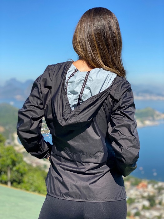 Jaqueta Corta-Vento Preta - Imagem 3